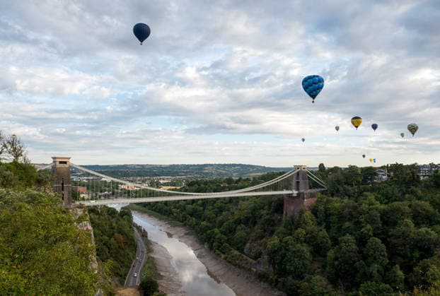 August 8, 2026, Bristol, Bristol, UK: Bristol, UK. Hot air balloons take off in a mass ascent from Ashton Court and past the Clifton Suspension Bridge on Saturday evening for the 2026 48th Bristol International Balloon Fiesta in partnership with Albert Goodman taking place from Friday, August 7, to Sunday, August 9, with mass ascents and night glows celebrating the city of Bristol and its heritage links to hot air ballooning. Bristol UK  - ZUMAl94_ 20260808_zaf_l94_061 Copyright: xSimonxChapmanx