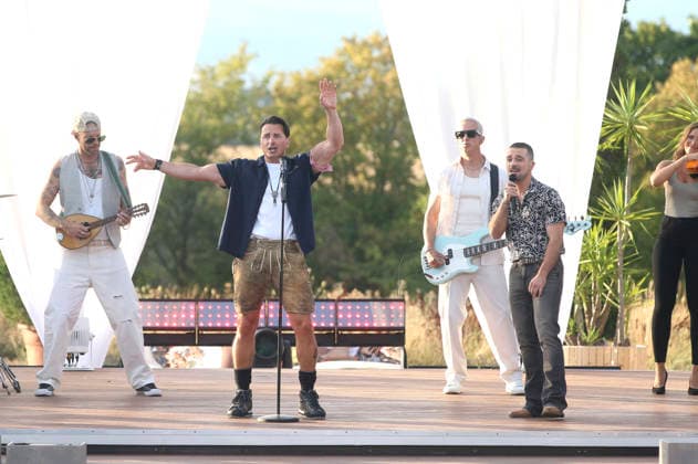 Andreas Gabalier und Pietro Basile in der ZDF-Musikshow Die Giovanni Zarrella Show - Die große Sommerparty auf dem Mainzer Lerchenberg. Mainz, 08.08.2026 *** Andreas Gabalier and Pietro Basile on the ZDF music show *The Giovanni Zarrella Show: The Big Summer Party at Lerchenberg in Mainz*, Mainz, August 8, 2026 Foto:xAgenturxWehnertx xGränzdörferx xFuturexImagex zarrella_mainz_6833