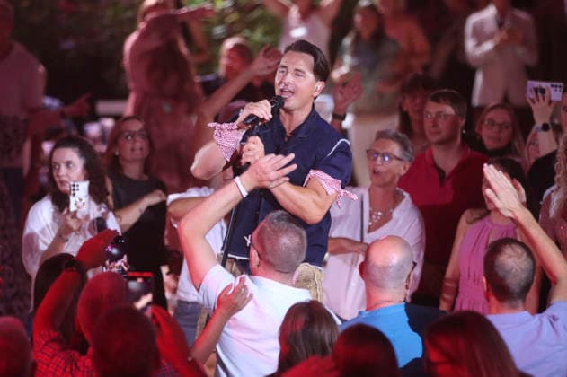Andreas Gabalier in der ZDF-Musikshow Die Giovanni Zarrella Show - Die große Sommerparty auf dem Mainzer Lerchenberg. Mainz, 08.08.2026 *** Andreas Gabalier on the ZDF music show *The Giovanni Zarrella Show: The Big Summer Party* at Lerchenberg in Mainz, August 8, 2026 Foto:xAgenturxWehnertx xGränzdörferx xFuturexImagex zarrella_mainz_6928