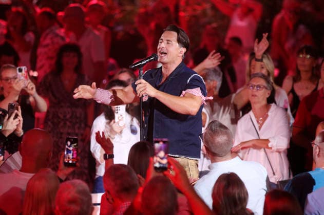 Andreas Gabalier in der ZDF-Musikshow Die Giovanni Zarrella Show - Die große Sommerparty auf dem Mainzer Lerchenberg. Mainz, 08.08.2026 *** Andreas Gabalier on the ZDF music show *The Giovanni Zarrella Show: The Big Summer Party* at Lerchenberg in Mainz, August 8, 2026 Foto:xAgenturxWehnertx xGränzdörferx xFuturexImagex zarrella_mainz_6929