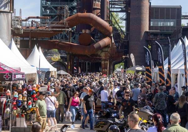 News Bilder des Tages Harley Davidson-Meeting Ruhrpott ** NUR FÜR REDAKTIONELLE ZWECKE ** EDITORIAL USE ONLY **<p>Harley Davidson-Meeting Ruhrpott am Sonntag, dem 9. August 2026 auf dem LWL-Gelände Henrichshütte in Hattingen. Deutschland NRW Hattingen Copyright: WalterxFischer *** Harley Davidson Meeting Ruhrpott ** FOR EDITORIAL USE ONLY ** EDITORIAL USE ONLY ** p Harley Davidson Meeting Ruhrpott on Sunday, August 9, 2026, at the LWL Henrichshütte grounds in Hattingen, Germany, North Rhine-Westphalia (NRW), Hattingen. Copyright WalterxFischer Copyright: WalterxFischer doc8731qvkru951kzwza112j ,EDITORIAL USE ONLY
