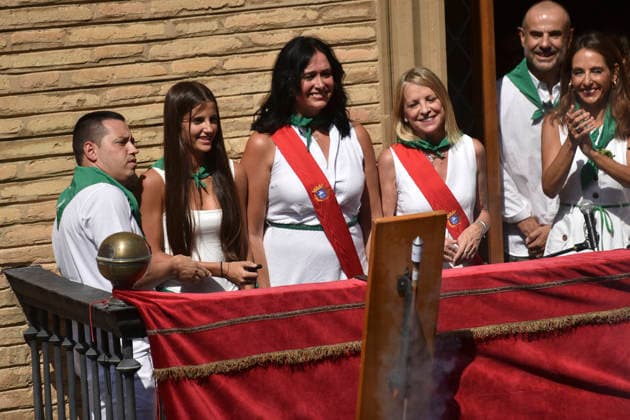 Kickoff of the San Lorenzo Festival in Huesca: Science communicator Valeria Corrales 2i and Huesca Mayor Lorena Orduna 3i, during the launch of the rocket announcing the 2026 San Lorenzo Festival, on August 9, 2026, in Huesca, Aragon, Spain. Huesca’s main festival is held in honor of the city’s patron saint, San Lorenzo. For one week, from August 9 to 15, the city is transformed, decked out in white and green, the air fills with the scent of basil, and residents take to the streets to enjoy the festivities. The San Lorenzo Festival has been designated a Festival of Tourist Interest. AUGUST 9, 2026 PATRON SAINT FESTIVAL Veró Huesca, Aragon Huesca, Aragon, Spain  Copyright: xVeronicaxLacasax 7707291