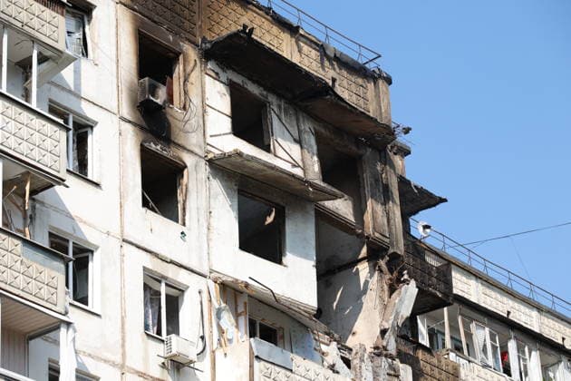 Aftermath of Ukrainian drone attack in Belgorod BELGOROD, RUSSIA - AUGUST 9: Damage is seen following a Ukrainian drone attack in Belgorod, Russia, on August 9, 2026. Emergency teams inspect the affected area and assess the damage following the attack. Stringer Anadolu Belgorod Russia. Editorial use only. Please get in touch for any other usage.  Copyright: x2026xAnadoluxStringerx