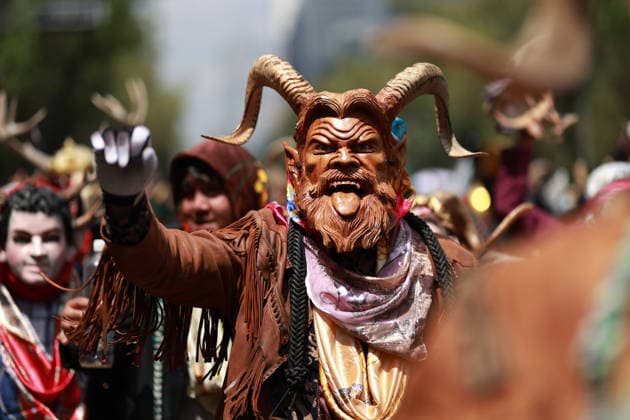 Mexico City marks International Day of the World s Indigenous Peoples MEXICO CITY, MEXICO - AUGUST 09: Participants wearing traditional regional attire perform during the Mega Calenda parade marking the International Day of the World s Indigenous Peoples, on Reforma Avenue, in Mexico City, Mexico on August 09, 2026. ??Hundreds of participants from different indigenous communities in Mexico gathered to celebrate their traditions and commemorate the International Day of the World s Indigenous Peoples, calling for the recognition of their rights, autonomy, and cultural heritage. Daniel Cardenas Anadolu Mexico City Mexico. Editorial use only. Please get in touch for any other usage.  Copyright: x2026xAnadoluxDanielxCardenasx
