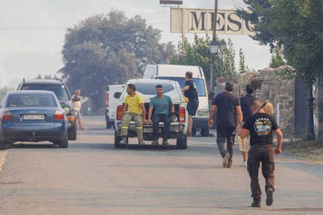 A forest fire in Revenga has been classified as Severity Level 1, forcing the closure of Highway N 603 between Segovia and San Rafael. Firefighting efforts in Revenga, as of August 9, 2026, in Segovia, Castile and León, Spain. The Regional Ministry of the Environment has classified a wildfire that broke out in Revenga, Segovia, this Sunday as Level 1 on the Potential Severity Index (IGR), forcing the closure of Highway N 603 between the city of Segovia and the town of San Rafael. The fire began at 4:54 p.m. and was subsequently elevated to IGR 1 because the blaze is threatening forested areas covering more than 30 hectares. On the scene are more than twenty firefighting units working to extinguish the blaze, the cause of which is under inv  Copyright: xNachoxValverdex 7707556