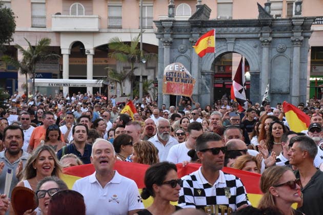 Rally in Ceuta to Demand Answers from Spain and Europe March to Plaza de los Reyes under the slogan Enough Is Enough—Ceuta Won’t Give Up, August 9, 2026, in Ceuta, Spain. The demonstration, organized by religious communities and neighborhood associations, brought together thousands of people this Sunday in Ceuta’s Plaza de la Constitución to demand action in response to the situation created by the mass arrival of migrants on July 30. The organizers estimate attendance at more than 10,000 people, while the National Police put the number at over 5,000. AUGUST 9, 2026 Gabriela Sardá Nún Ceuta, Spain  Copyright: xGabrielaxSardaxNunezx 7707574