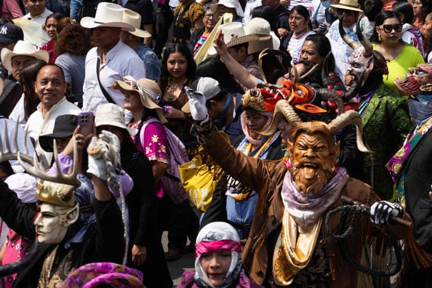 August 9, 2026, Mexico City, Mexico: The Mexico City government held the 17th Mega Calenda 2026, a cultural parade that traveled from the Angel of Independence along Paseo de la Reforma to the citys Zocalo, featuring participants in traditional clothing, dances and music, as part of International Indigenous Peoples Day and the 12th Festival of Indigenous Cultures, Indigenous Peoples and Native Neighborhoods of Mexico City. Mexico City Mexico  - ZUMAl178 20260809_znp_l178_022 Copyright: xCristianxLeyvax