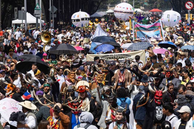 August 9, 2026, Mexico City, Mexico: The Mexico City government held the 17th Mega Calenda 2026, a cultural parade that traveled from the Angel of Independence along Paseo de la Reforma to the citys Zocalo, featuring participants in traditional clothing, dances and music, as part of International Indigenous Peoples Day and the 12th Festival of Indigenous Cultures, Indigenous Peoples and Native Neighborhoods of Mexico City. Mexico City Mexico - ZUMAl178 20260809_znp_l178_019 Copyright: xCristianxLeyvax
