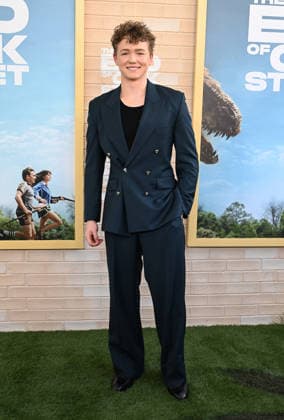 ˜The End of Oak Street™ World Premiere Christian Convery arriving to The End of Oak Street world premiere held at the Steven J. Ross Theater on August 8, 2026 in Burbank, CA. Burbank Steven J. Ross Theater California USA Copyright: xLisaxOConnorx xAFF-USA.comx
