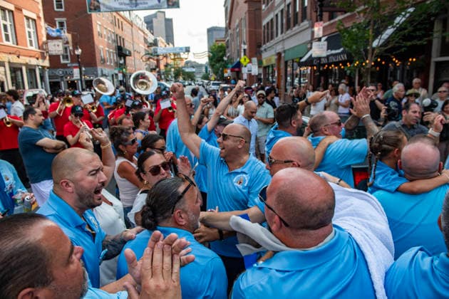 August 9, 2026, Boston, Massachusetts, USA: People dance in the street during the Feast of the Madonna Della Cava in the North End of Boston, Massachusetts on August 9, 2026. Boston USA  - ZUMAp158 20260809_aap_p158_040 Copyright: xJosephxPreziosox