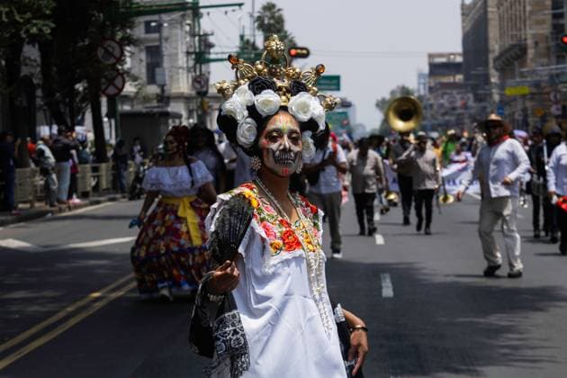 August 9, 2026, Mexico City, Mexico: MEXICO Mexico City, MEXICO Ã¢â‚¬ AUGUST 9, 2026: Participants wearing traditional clothing dance and march during the 17th Mega Calenda cultural parade from the Angel of Independence to the Zocalo in Mexico City, August 9, 2026. Organized by the Mexico City government, the event commemorates the International Day of the World s Indigenous Peoples and is part of the 12th Festival of Indigenous Cultures, Indigenous Peoples, and Native Neighborhoods of Mexico City. Mexico City Mexico - ZUMAq101 20260809_zna_q101_157 Copyright: xCristianxLeyvax