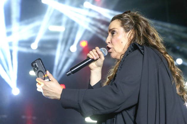 ARCOVERDE, PE - 09.08.2026: APRESENTAcaO DE ANA CAROLINA EM ARCOVERDE - On the main stage of the Pernambuco Meu Pais Festival in Arcoverde, Pernambuco, Ana Carolina, accompanied by her musicians, presented her show "25 Years". x2996168x  PabloxDexLuca