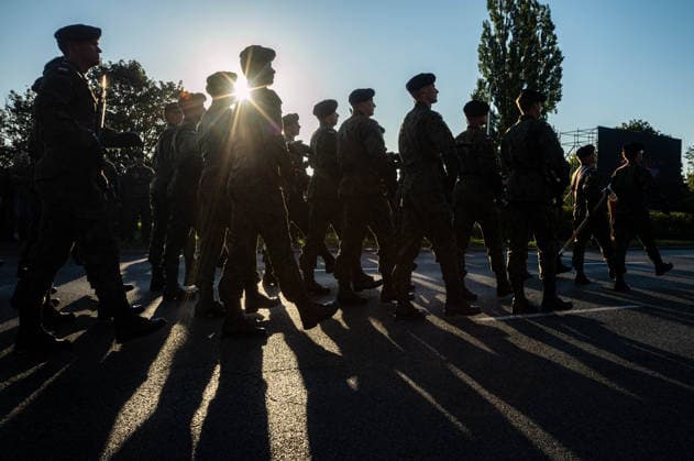 August 9, 2026, Warsaw, Mazovia, Poland: Polish troops march along the riverside as the sun rises over Warsaw. Early in the morning of 9th August, Poland s armed forces, and those of allies stationed in the country, take part in a rehearsal in preparation for a parade on National Armed Forces Day on the 15th August. Soldiers muster as the sun rises over the Vistula River and march past grandstands prepared for dignitaries. The soldiers were followed by mechanised divisions travelling in tanks and a variety of armoured vehicles. Afterwards, Secretary of State in the Ministry of Defence, Pawel Bejda addresses a post-rehearsal press conference, where he is accompanied by the Chief of the General Staff of the Polish Armed Forces, General Wiesla - ZUMAs197 20260809_aaa_s197_062 Copyright: xNeilxMiltonx