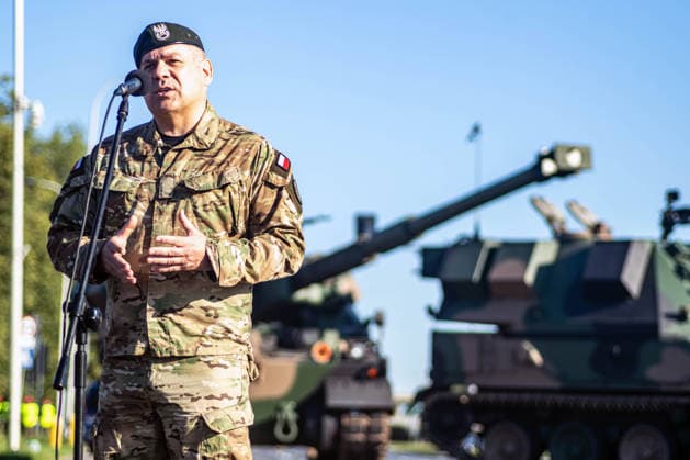 August 9, 2026, Warsaw, Mazovia, Poland: Chief of the General Staff of the Polish Armed Forces, General Wieslaw Kukula addresses a press conference. Early in the morning of 9th August, Poland s armed forces, and those of allies stationed in the country, take part in a rehearsal in preparation for a parade on National Armed Forces Day on the 15th August. Soldiers muster as the sun rises over the Vistula River and march past grandstands prepared for dignitaries. The soldiers were followed by mechanised divisions travelling in tanks and a variety of armoured vehicles. Afterwards, Secretary of State in the Ministry of Defence, Pawel Bejda addresses a post-rehearsal press conference, where he is accompanied by the Chief of the General Staff of t  - ZUMAs197 20260809_aaa_s197_089 Copyright: xNeilxMiltonx