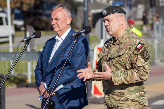 August 9, 2026, Warsaw, Mazovia, Poland: Secretary of State in the Ministry of Defence, Pawel Bejda and Chief of the General Staff of the Polish Armed Forces, General Wieslaw Kukula address a press conference. Early in the morning of 9th August, Poland s armed forces, and those of allies stationed in the country, take part in a rehearsal in preparation for a parade on National Armed Forces Day on the 15th August. Soldiers muster as the sun rises over the Vistula River and march past grandstands prepared for dignitaries. The soldiers were followed by mechanised divisions travelling in tanks and a variety of armoured vehicles. Afterwards, Secretary of State in the Ministry of Defence, Pawel Bejda addresses a post-rehearsal press conference, w  - ZUMAs197 20260809_aaa_s197_098 Copyright: xNeilxMiltonx