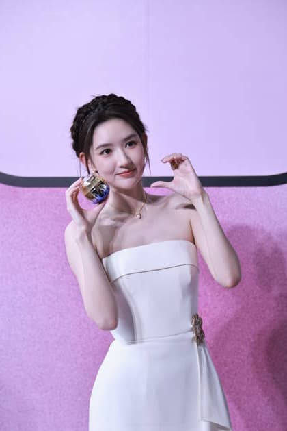 HANGZHOU, CHINA - AUGUST 09: Actress Wang Yuwen attends a Shiseido brand offline fan meeting on August 9, 2026 in Hangzhou, Zhejiang Province of China.  Copyright: xVCGx 111659017751