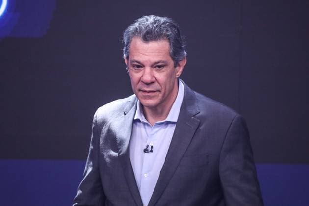 Fernando Haddad and Tarcisio de Freitas face off in the first Band debate. Sao Paulo, SP. 09.08.2026 - Debate-SP - PT candidate for governor of Sao Paulo, Fernando Haddad, during the first election debate promoted by TV Bandeirantes, at the station s studio, in the Morumbi neighborhood, south of Sao Paulo, on the evening of Sunday, August 9, 2026.(Foto: Marina Uezima Brazil Photo Press Brazil Photo Press) INTERNATIONAL Sao Paulo Sao Paulo Brasil Copyright: xMarinaxUezimax
