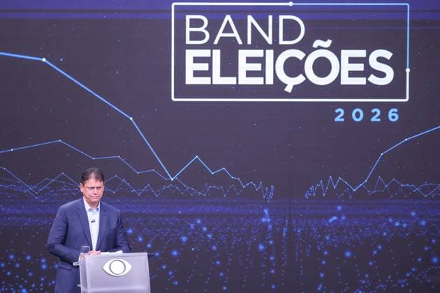 Fernando Haddad and Tarcisio de Freitas face off in the first Band debate. Sao Paulo, SP. 09.08.2026 - Debate-SP - Current governor and candidate for re-election to the government of Sao Paulo, Tarcisio de Freitas, during the first election debate promoted by TV Bandeirantes, in the station s studio, in the Morumbi neighborhood, south of Sao Paulo, on the evening of Sunday, August 9, 2026.(Foto: Marina Uezima Brazil Photo Press Brazil Photo Press) INTERNATIONAL Sao Paulo Sao Paulo Brasil Copyright: xMarinaxUezimax