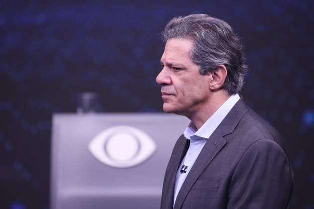 Fernando Haddad and Tarcisio de Freitas face off in the first Band debate. Sao Paulo, SP. 09.08.2026 - Debate-SP - PT candidate for governor of Sao Paulo, Fernando Haddad, during the first election debate promoted by TV Bandeirantes, at the station s studio, in the Morumbi neighborhood, south of Sao Paulo, on the evening of Sunday, August 9, 2026.(Foto: Marina Uezima Brazil Photo Press Brazil Photo Press) INTERNATIONAL Sao Paulo Sao Paulo Brasil Copyright: xMarinaxUezimax