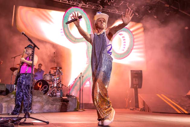 Scissor Sisters perform at Halifax Piece Hall Jake Shears of Scissor Sisters performs at Piece Hall, Halifax, England, 9th August 2026, Credit:Mike Gray MIKE GRAY - B4227 Avalon  Copyright: xMikexGrayx xMIKExGRAYx-xB4227x xAvalonx 1121969710