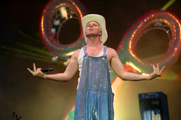 Scissor Sisters perform at Halifax Piece Hall Jake Shears of Scissor Sisters performs at Piece Hall, Halifax, England, 9th August 2026, Credit:Mike Gray MIKE GRAY - B4227 Avalon  Copyright: xMikexGrayx xMIKExGRAYx-xB4227x xAvalonx 1121969961