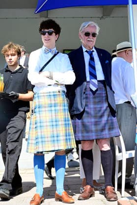 Finnigan Bienk und Rolf Kritzler beim Westminster 136. Großer Preis von Berlin Pferderennen auf der Rennbahn Hoppegarten. Berlin, 09.08.2026 *** Finnigan Bienk and Rolf Kritzler at the Westminster 136 Berlin Grand Prix horse race at the Hoppegarten Racetrack in Berlin, August 9, 2026 Foto:xM.xWehnertx xFuturexImagex westminster_6801