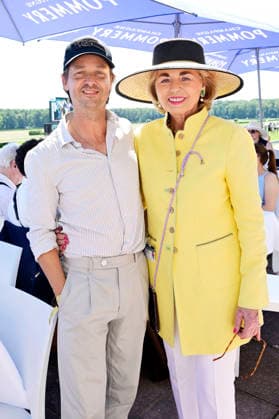 Tom Schilling und Tini Gräfin von Rothkirch beim Westminster 136. Großer Preis von Berlin Pferderennen auf der Rennbahn Hoppegarten. Berlin, 09.08.2026 *** Tom Schilling and Tini Countess von Rothkirch at the 136th Westminster Grand Prix of Berlin horse race at the Hoppegarten Racetrack in Berlin, August 9, 2026 Foto:xM.xWehnertx xFuturexImagex westminster_6829