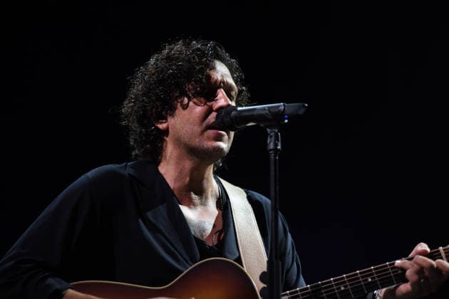Italy: Ermal Meta - Live Estate 2026 Italian singer-songwriter Ermal Meta performs live at Villa Matarazzo in Santa Maria di Castellabate, Salerno, Italy for his tour Live Estate 2026 . Santa Maria di Castellabate Salerno Italy Copyright: MarianoxMontella