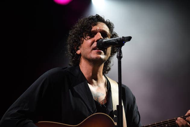 Italy: Ermal Meta - Live Estate 2026 Italian singer-songwriter Ermal Meta performs live at Villa Matarazzo in Santa Maria di Castellabate, Salerno, Italy for his tour Live Estate 2026 . Santa Maria di Castellabate Salerno Italy Copyright: MarianoxMontella