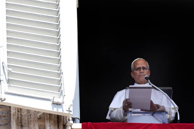 August 9, 2026. Vatican City - POPE LEO XIV delivers Angels prayer from the window of the apostolic building in St. Peter s Square at the Vatican. EvandroInetti_via ZUMA Wire Vatican City State  - ZUMAi15_ 20260809_zaf_i15_015 Copyright: xEvandroxInettix