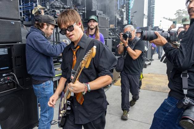 August 9, 2026, San Francisco, California, USA: HENRY BEASLEY of New Zealand rock band Balu Brigada gets into the crowd during Outside Lands Music Festival in San Francisco, California San Francisco USA  - ZUMAs135 20260809_zap_s135_002 Copyright: xDanielxDeSloverx