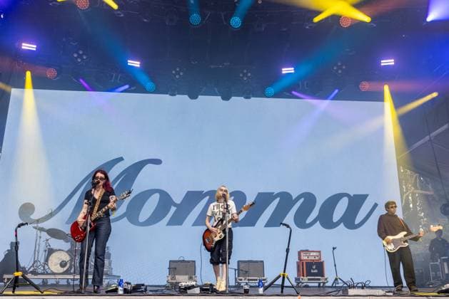 August 9, 2026, San Francisco, California, USA: ALLEGRA WEINGARTEN, ETTA FRIEDMAN and ARON KOBAYASHI RITCH of indie rock band Momma during Outside Lands Music Festival in San Francisco, California San Francisco USA  - ZUMAs135 20260809_zap_s135_006 Copyright: xDanielxDeSloverx