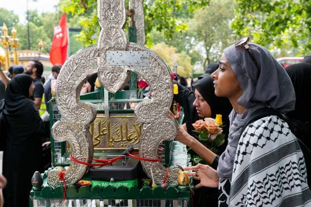 August 9, 2026, London, England, United Kingdom: Shia Muslims take part in the annual Arbaeen procession in Marble Arch in London, Britain, on August 9, 2026. Arbaeen marks the 40th day after the martyrdom of Imam Hussein, the grandson of the Prophet Muhammad. London United Kingdom  - ZUMAk172 20260809_zip_k172_004 Copyright: xThomasxKrychx