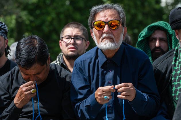 August 9, 2026, London, England, United Kingdom: Shia Muslims take part in the annual Arbaeen procession in Marble Arch in London, Britain, on August 9, 2026. Arbaeen marks the 40th day after the martyrdom of Imam Hussein, the grandson of the Prophet Muhammad. London United Kingdom  - ZUMAk172 20260809_zip_k172_014 Copyright: xThomasxKrychx