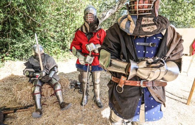 Kingdom of Loxwood medieval festival 09.08.2026. Members of the Full contact medieval armoured combat group Invicta take part in mass combat at the Kingdom of Loxwood medieval festival in west Sussex  Copyright: xRichardxPohlex NINTCHDBPICT001100254491