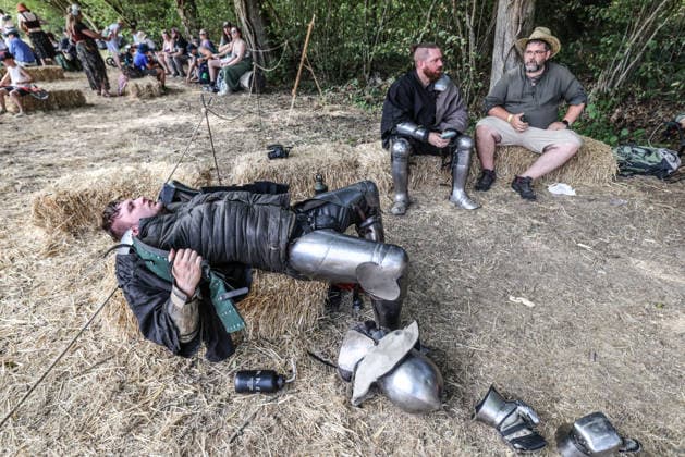 Kingdom of Loxwood medieval festival 09.08.2026. Members of the Full contact medieval armoured combat group Invicta take part in mass combat at the Kingdom of Loxwood medieval festival in west Sussex  Copyright: xRichardxPohlex NINTCHDBPICT001100254502