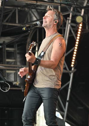 Lakefest Music Festival with Xerjoff Sunday 09th August 2026 Eastnor Castle, Herefordshire Chesney Hawkes performs on the Main Stage at Lakefest Music Festival with Xerjoff Sunday 09th August 2026 Eastnor Castle, Herefordshire, Credit:Jules Annan Avalon England  Copyright: xJulesxAnnanx xAvalonx 1122032058