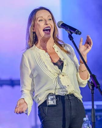 Lakefest Music Festival with Xerjoff Sunday 09th August 2026 Eastnor Castle, Herefordshire Bananarama,Sara Dallin and Keren Woodward perform on the mainstage the Main Stage at Lakefest Music Festival with Xerjoff Sunday 09th August 2026 Eastnor Castle, Herefordshire, Credit:Jules Annan Avalon England  Copyright: xJulesxAnnanx xAvalonx 1122032779