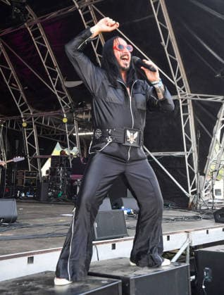 Lakefest Music Festival with Xerjoff Sunday 09th August 2026 Eastnor Castle, Herefordshire Elvana perform on the mainstage the Main Stage at Lakefest Music Festival with Xerjoff Sunday 09th August 2026 Eastnor Castle, Herefordshire, Credit:Jules Annan Avalon England  Copyright: xJulesxAnnanx xAvalonx 1122033657