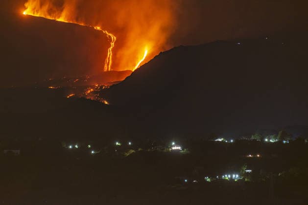 Mount Etna s eruptive phase persists CATANIA, ITALY - AUGUST 10: Mount Etna s eruptive phase persists with fluctuating explosive dynamics at the Voragine summit crater in Catania, Sicily, Italy on August 10, 2026. The ongoing unrest is marked by the ejection of volcanic bombs in the upper peak area and heavy ash plumes. Additionally, the fissures situated at elevations of 2,750 and 2,360 meters continue to actively discharge magma, creating intricate and overlapping lava streams currently restricted between 2,100 and 1,850 meters. A thick cloud of volcanic debris is drifting south-southeast, causing officials to uphold a red aviation warning. The persistent airborne ash compelled airport authorities to temporarily halt all inbound flights a  Copyright: x2026xAnadoluxSalvatorexAllegrax