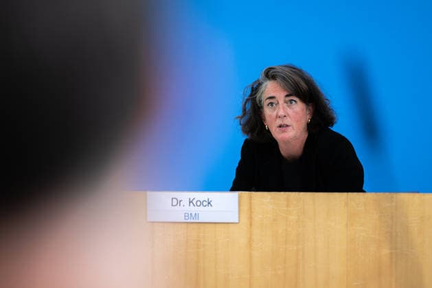 regierungspressekonferenz Deutschland, Berlin am 10. August 2026: Dr. Sonja Kock, Stellvertretende Leiterin des Pressereferats (BMI) stellt sich in der Bundespressekonferenz den Fragen der Presse. *** German Government Press Conference, Berlin, August 10, 2026: Dr. Sonja Kock, Deputy Director of the Press Office at the Federal Ministry of the Interior (BMI), answers questions from the press at the Federal Press Conference