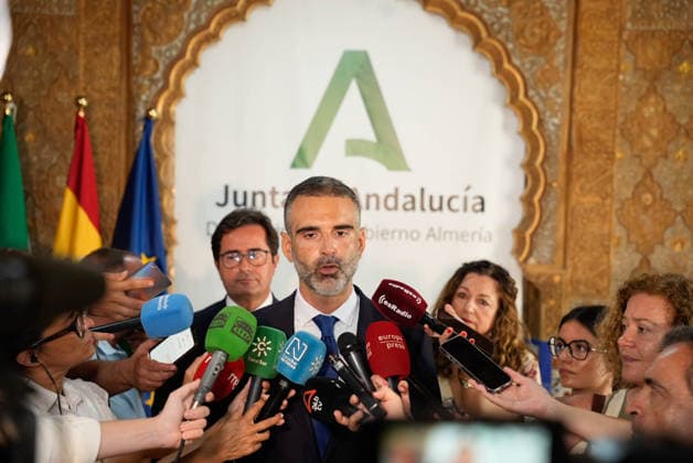 Inauguration of the Regional Delegates of the Andalusian Regional Government in the Province of Almería The Regional Minister of Agriculture, Water, Fisheries, and Rural Development, Ramón Fernández Pacheco, speaks to the media before presiding over the swearing-in ceremony for the Regional Government’s territorial delegates in Almería August 10, 2028, in Almería, Andalusia, Spain August 10, 2026 Marian Leó Almería, Andalusia, Spain Almería, Andalusia, Spain Spain  Copyright: xMarianxLeonx 7708499