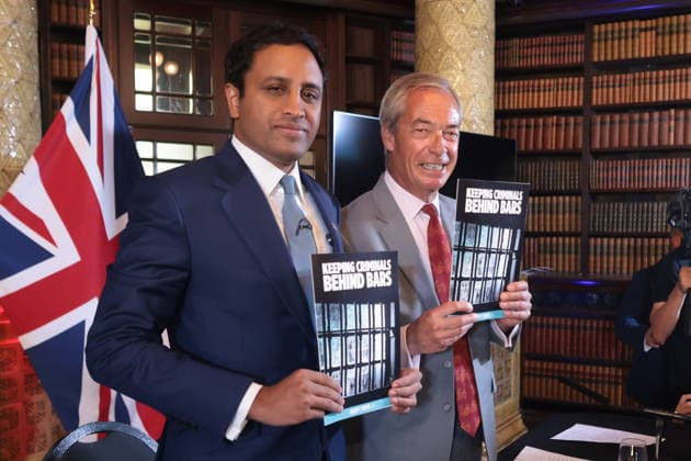 . 10 08 2026. London, United Kingdom. Reform UK Press Conference. Reform UK hold press conference in Westminster with Nigel Farage and Zia Yusuf.  xMartynxWheatleyx xi-Imagesx IIM-26940-0039