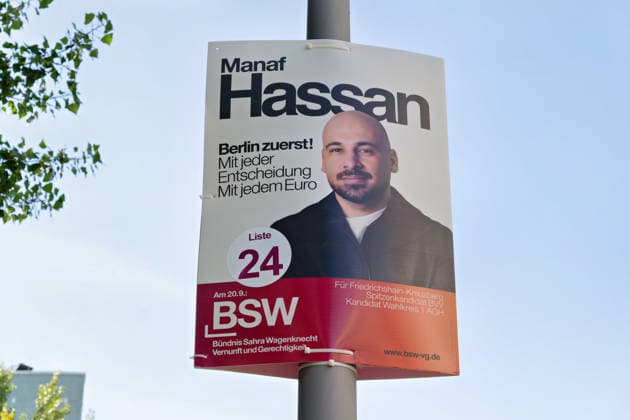 Berlin,10.08.2026,Wahlplakat der Partei BSW Manaf Hassan zur Wahl zum 20.Abgeordnetenhaus von Berlin sowie zu den Bezirksverordnetenversammlungen am 20.09.2026. *** Berlin, August 10, 2026—Election poster for the BSW Manaf Hassan party for the election to the 20th Berlin House of Representatives and the district councils on September 20, 2026