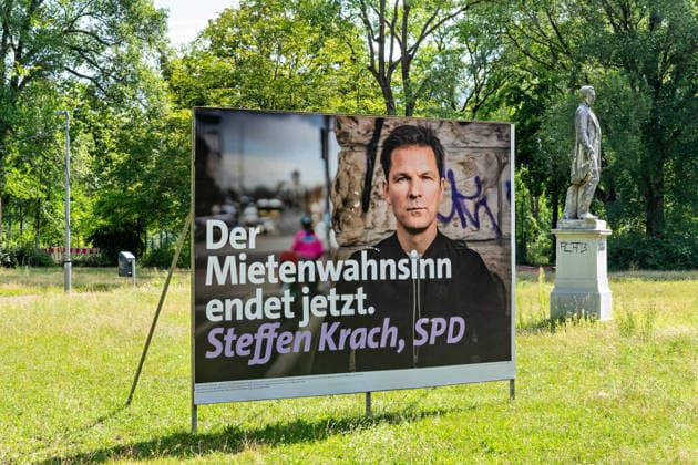 Berlin,10.08.2026,Wahlplakat der Partei SPD Steffen Krach zur Wahl zum 20.Abgeordnetenhaus von Berlin sowie zu den Bezirksverordnetenversammlungen am 20.09.2026. *** Berlin, August 10, 2026—Election poster for the SPD party’s candidate Steffen Krach for the election to the 20th Berlin House of Representatives and the district councils on September 20, 2026