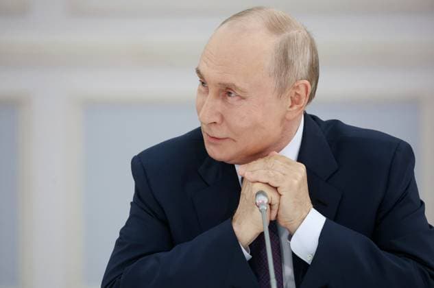 Russia Putin Far Eastern Federal District 9220122 10.08.2026 Russian President Vladimir Putin meets with urban development officials and urbanists in Ulan-Ude, Republic of Buryatia, Russia. Sergey Fadeichev Sputnik Ulan-Ude Republic of Buryatia Russia  Copyright: xSergeyxFadeichevx