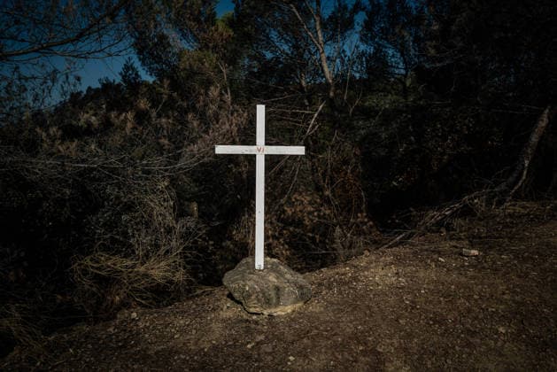 Aftermath of Wildfire in The Var - France A Stations of the Cross cross spared by the flames during the wildfire at Gros Bessillon near the Notre-Dame-de-Grace shrine in Cotignac, France, on August 10, 2026. Photo by Laurent Coust ABACAPRESS.COM Cotignac France  Copyright: xCoustxLaurent ABACAx