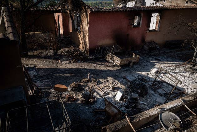 Aftermath of Wildfire in The Var - France A house destroyed by the Gros Bessillon fire near the Notre-Dame-de-Grace sanctuary in Cotignac, France, on August 10, 2026. Photo by Laurent Coust ABACAPRESS.COM Cotignac France  Copyright: xCoustxLaurent ABACAx