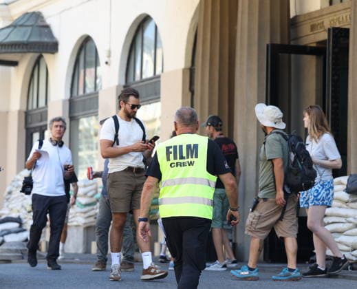 Zagreb, Croatia,100826 Filming of a movie about the war in Ukraine, directed by Doug Liman, outside the famous Hotel Esplanade in Zagreb, featuring Hollywood stars Sean Penn and Adrien Brody. Pictured: a film set. Photo: Ranko Suvar CROPIX Zagreb Croatia Copyright: xxRankoxSuvarx esplanade_film23-100826