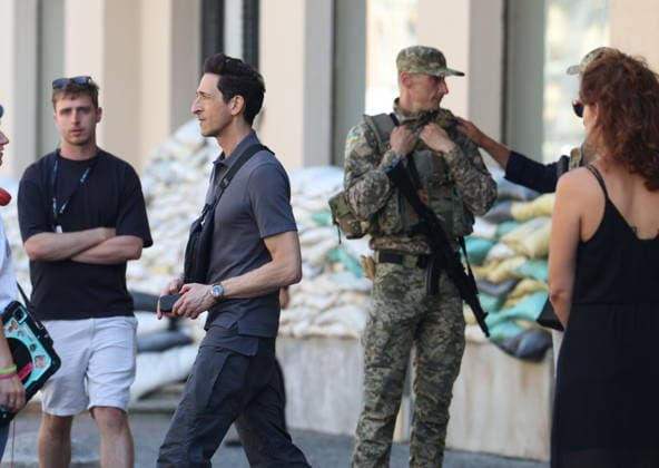Zagreb, Croatia,100826 Filming of a movie about the war in Ukraine, directed by Doug Liman, outside the famous Hotel Esplanade in Zagreb, featuring Hollywood stars Sean Penn and Adrien Brody. Pictured: Adrien Brody. Photo: Ranko Suvar CROPIX Zagreb Croatia Copyright: xxRankoxSuvarx esplanade_film29-100826